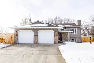 429 Valley Ave, Moorhead, MN 56560 - Photo 4