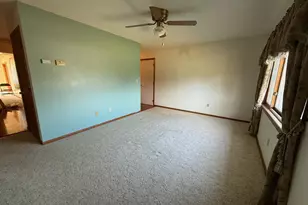 647 127th St NE, Monticello, MN 55362 - Photo 8