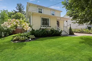 722 7th St SW, Rochester, MN 55902 - Photo 1