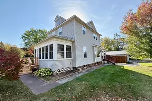 301 1st St, Sandstone, MN 55072 - Photo 1