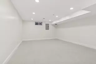 1335 Hampshire Ave N, Golden Valley, MN 55427 - Photo 30