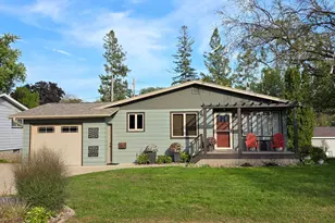 445 6th St SW, Plainview, MN 55964 - Photo 1