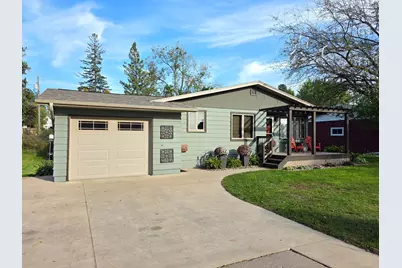 445 6th Street SW, Plainview, MN 55964 - Photo 2