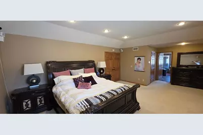 171 Red Oaks Drive, Vadnais Heights, MN 55127 - Photo 16