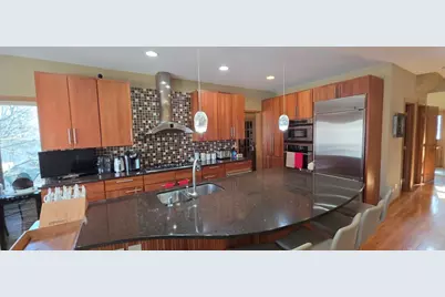 171 Red Oaks Drive, Vadnais Heights, MN 55127 - Photo 4