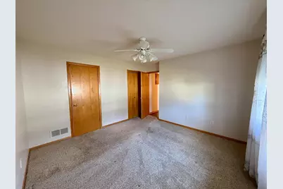 703 W Veterans Memorial Highway, Kasson, MN 55944 - Photo 18