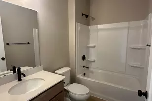 20064 Glenbrook Path, Lakeville, MN 55044 - Photo 6