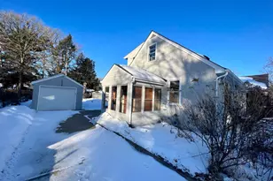 1331 Murray St, Saint Paul, MN 55116 - Photo 4