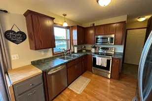 1128 29th St NE, Sauk Rapids, MN 56379 - Photo 10