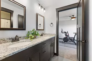 19600 Harbor Dr, Lakeville, MN 55044 - Photo 24