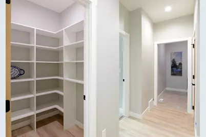 3924 49th Avenue S, Fargo, ND 58104 - Photo 32