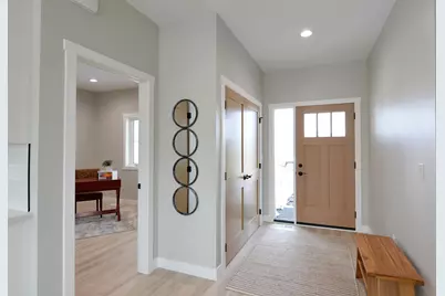 3924 49th Avenue S, Fargo, ND 58104 - Photo 4