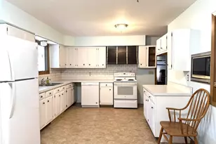 411 8th St NE, Fosston, MN 56542 - Photo 6