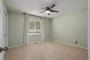 2678 Henslow Ave N, Oakdale, MN 55128 - Photo 10