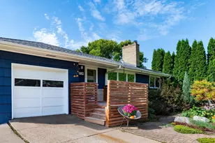 2724 Yosemite Ave S, Saint Louis Park, MN 55416 - Photo 1