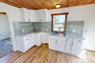 320 Dupont Ave NW, Renville, MN 56284 - Photo 4