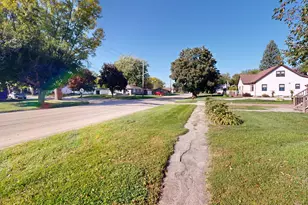 320 Dupont Ave NW, Renville, MN 56284 - Photo 28