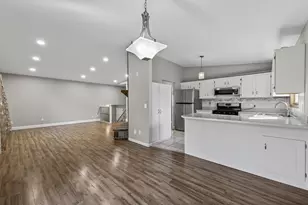 15720 49th Ave N, Plymouth, MN 55446 - Photo 4