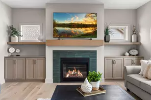 4944 Parkside Cir, Eagan, MN 55124 - Photo 10