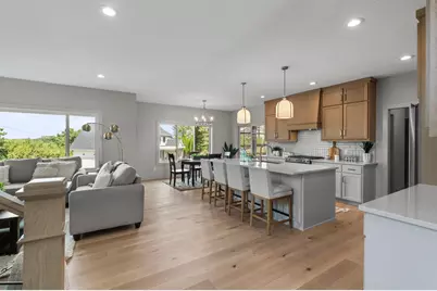 4944 Parkside Circle, Eagan, MN 55124 - Photo 6