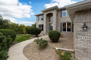 18780 Pathfinder Dr, Eden Prairie, MN 55347 - Photo 2
