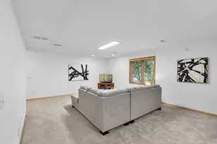 18780 Pathfinder Dr, Eden Prairie, MN 55347 - Photo 44