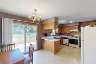 2418 W Main St, Albert Lea, MN 56007 - Photo 4