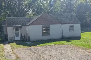 616 E Adolphus Ave, Fergus Falls, MN 56537 - Photo 4