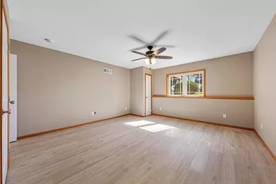 2713 Village Drive, Faribault, MN 55021 - Photo 34