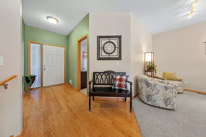 2713 Village Drive, Faribault, MN 55021 - Photo 18