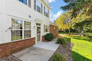 4852 Bisset Ln, Inver Grove Heights, MN 55076 - Photo 24