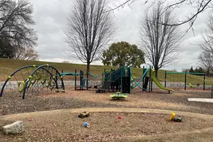 2816 Hillsboro Ave N, New Hope, MN 55427 - Photo 28