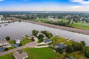 546 Marina Dr, Superior, WI 54880 - Photo 48