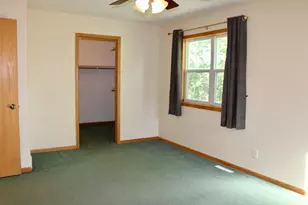 322 Oriole Ave N, Thief River Falls, MN 56701 - Photo 26