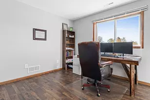 23846 Marmon St NE, Bethel, MN 55005 - Photo 20