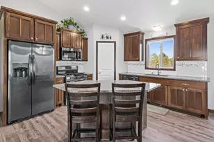 23846 Marmon St NE, Bethel, MN 55005 - Photo 8