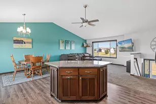 23846 Marmon St NE, Bethel, MN 55005 - Photo 10