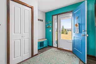 23846 Marmon St NE, Bethel, MN 55005 - Photo 2