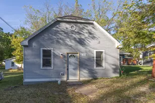 1013 9th Ave E, Menomonie, WI 54751 - Photo 1