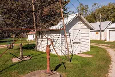 114 Fillmore Street E, Wykoff, MN 55990 - Photo 54