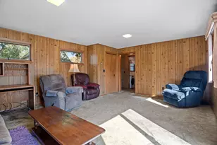 1942 Eddy St, Hastings, MN 55033 - Photo 14