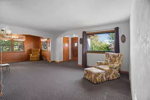 1942 Eddy St, Hastings, MN 55033 - Photo 4