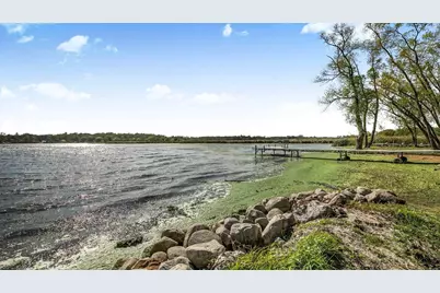 25399 Daventry Road, Paynesville, MN 56362 - Photo 2