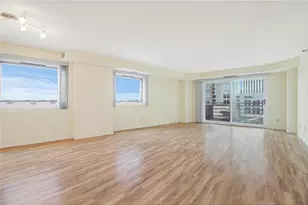 66 9th St, Saint Paul, MN 55101 - Photo 4