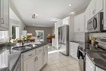 14506 Chateau Court, Burnsville, MN 55306 - Photo 6