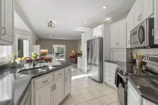 14506 Chateau Ct, Burnsville, MN 55306 - Photo 6