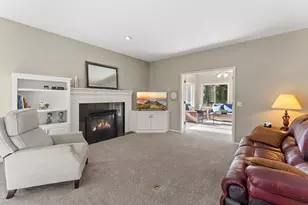 14506 Chateau Ct, Burnsville, MN 55306 - Photo 4