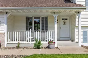 732 Marie Ct, Delano, MN 55328 - Photo 4