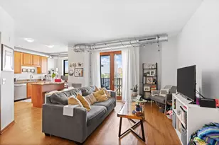 15 Franklin Ave E, Minneapolis, MN 55404 - Photo 1