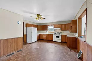 10443 Hwy 30 SE, Chatfield, MN 55923 - Photo 8